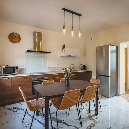 The House Of Celeste Saumur