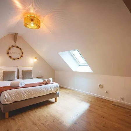 Holiday home The House Of Celeste Saumur