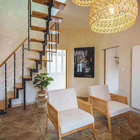 Holiday home The House Of Celeste